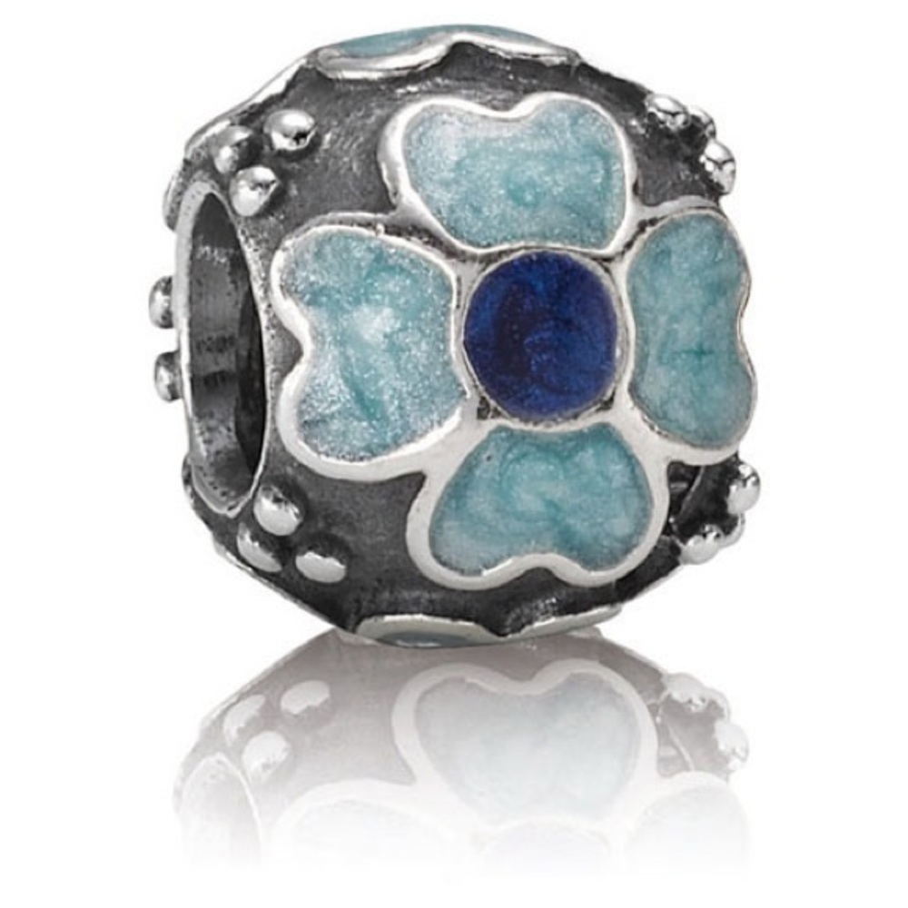 Genuine Retired PANDORA Blue Daisy Charm;790433EB